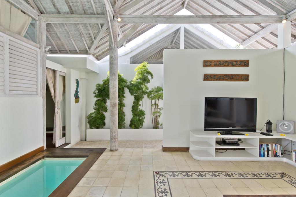 Villa Laksmana Hideaway 2 - Surrounded By Water- 2bd With Fantastic Pool! *