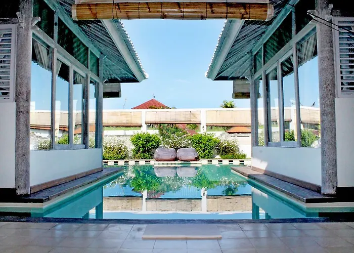 Villa Laksmana Hideaway 2 - Surrounded By Water- 2Bd Villa With Fantastic Pool!